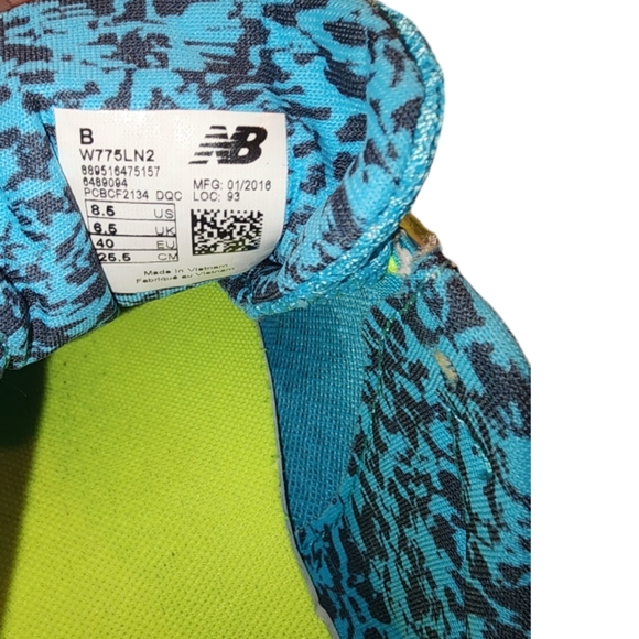 New Balance 775 V2 Women's Blue Tennis Running Walking Pickleball Shoes Size 8.5 - Picture 8 of 8